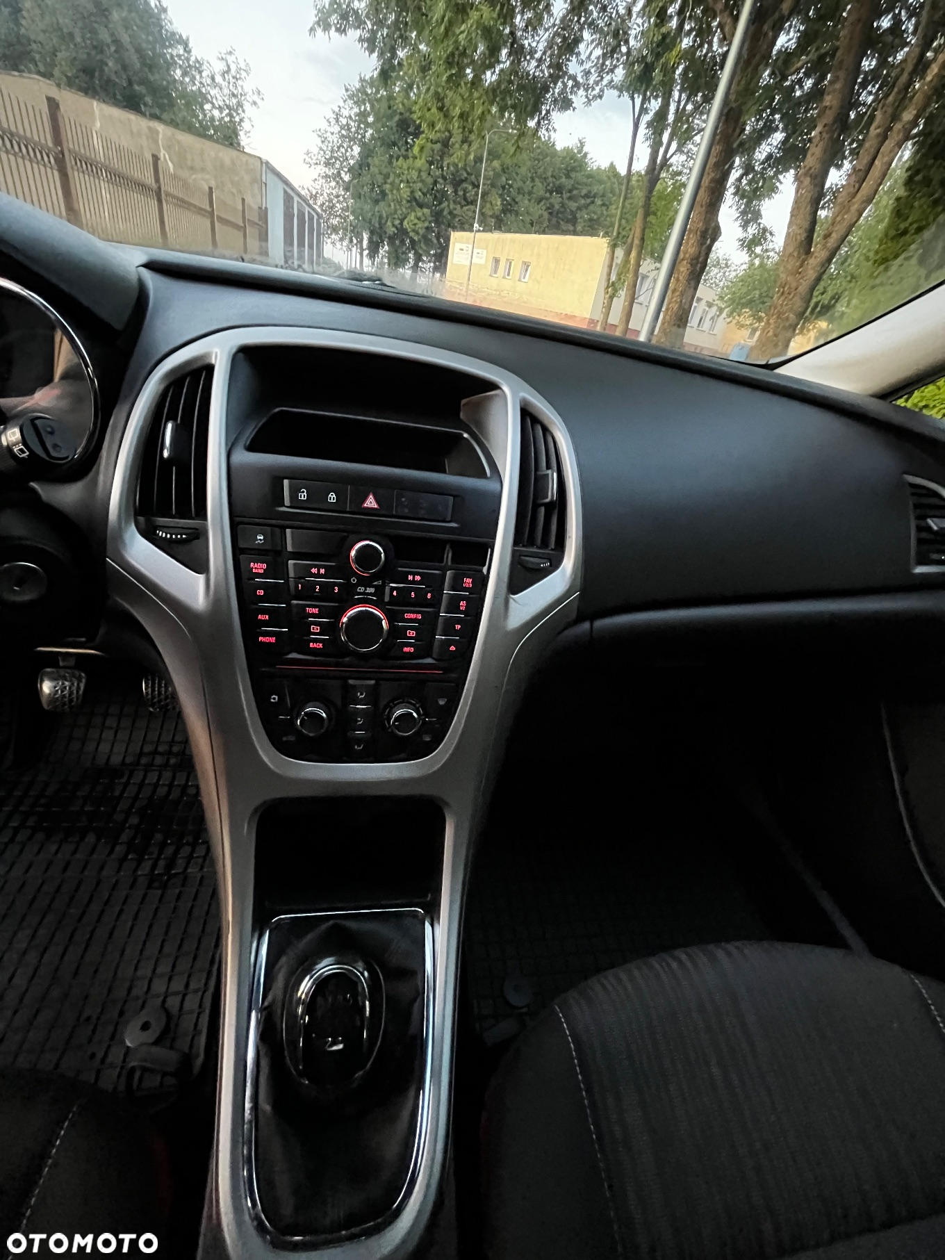 Opel Astra - 16