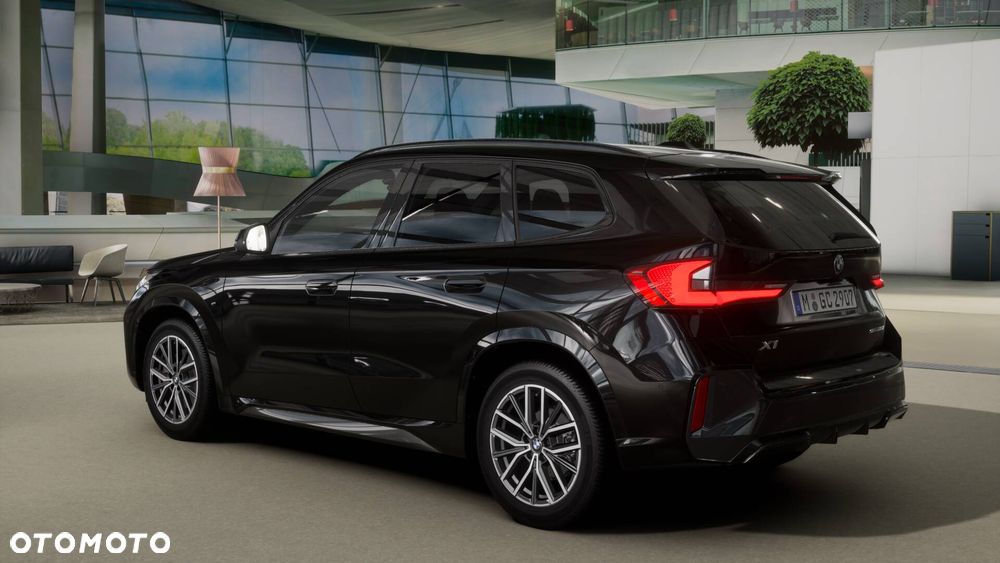 BMW X1 sDrive20i mHEV - 4