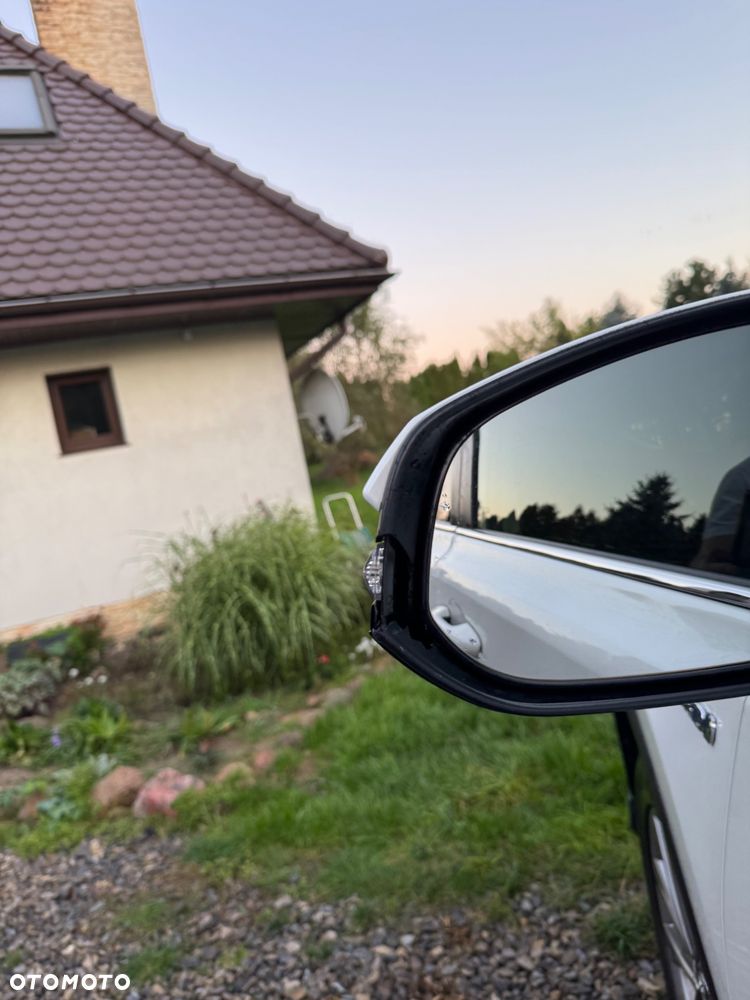 Toyota RAV4 - 6