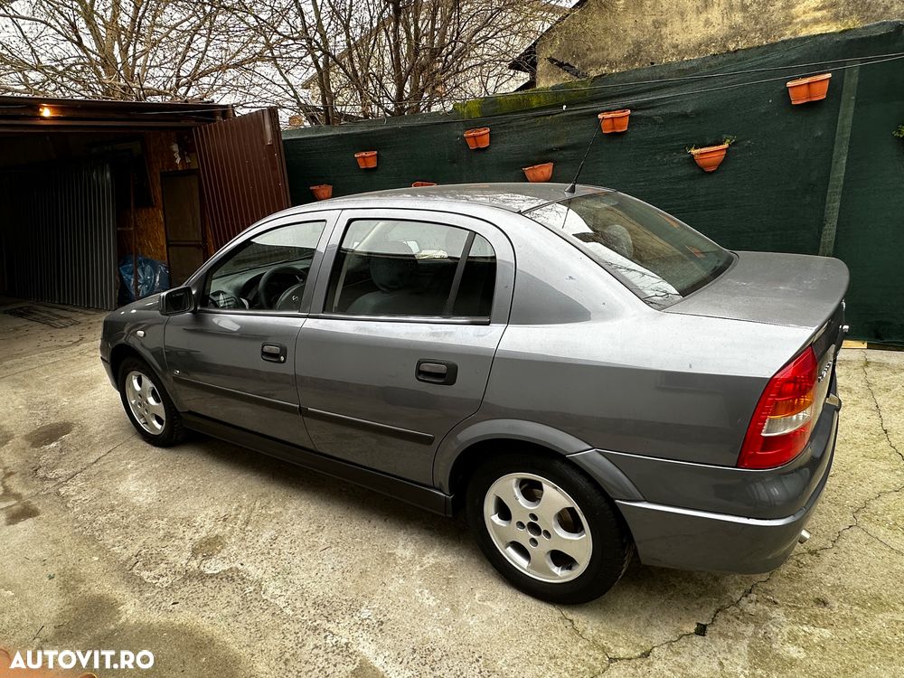 Opel Astra 1.4 Enjoy - 3