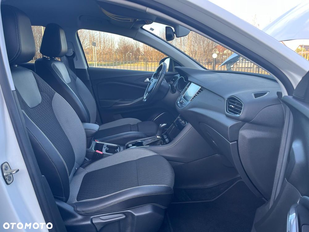 Opel Grandland X - 31