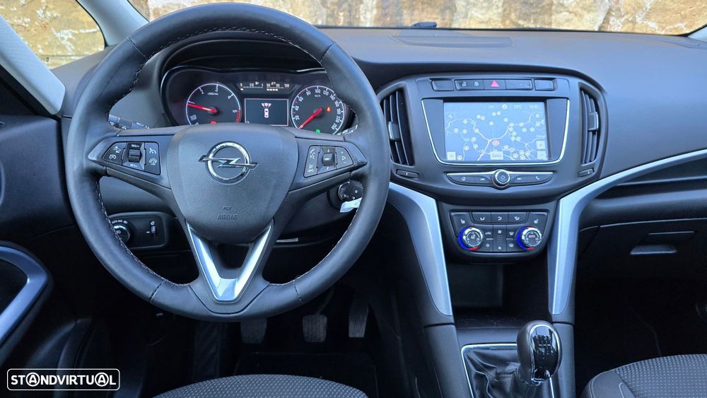 Opel Zafira - 13