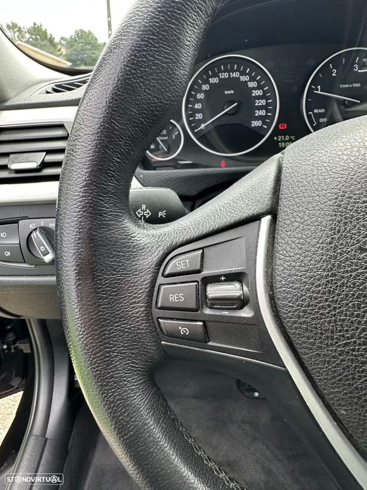 BMW 320 d EfficientDynamics Line Sport - 42