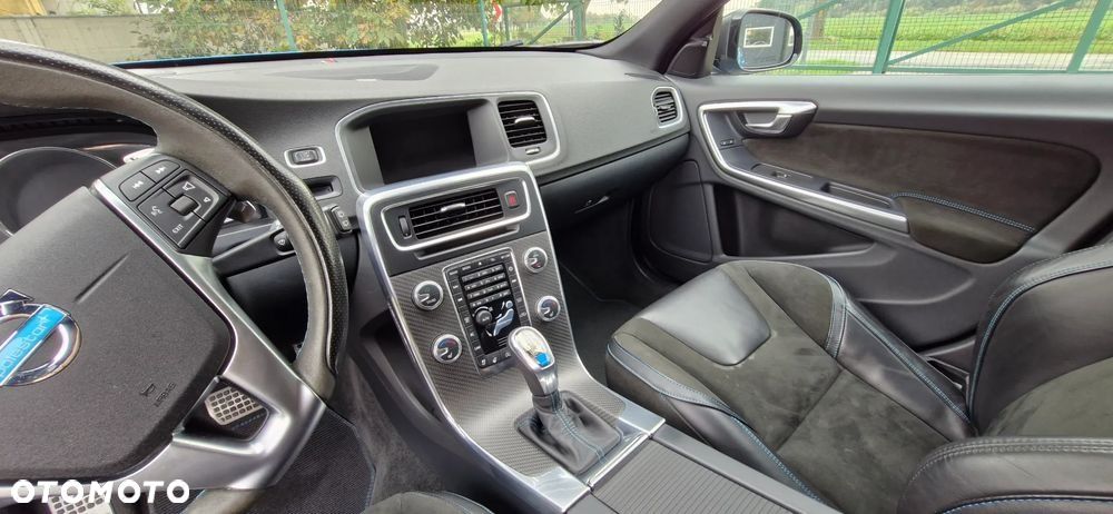 Volvo V60 T6 AWD Polestar - 32