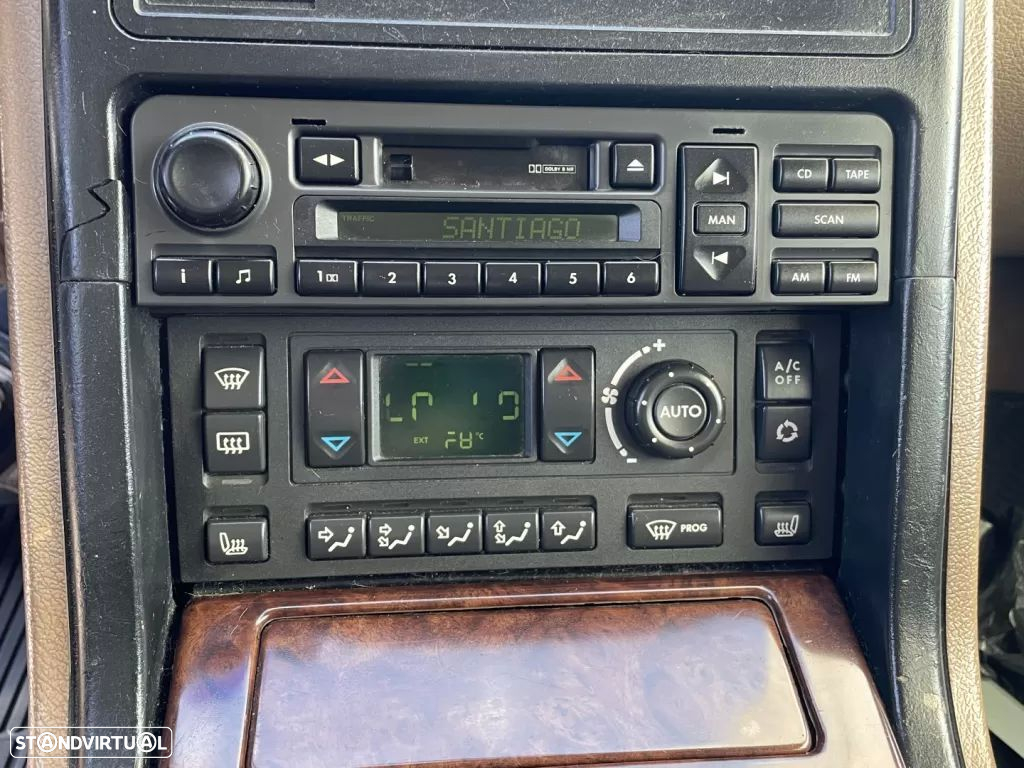 Land Rover Range Rover - 26