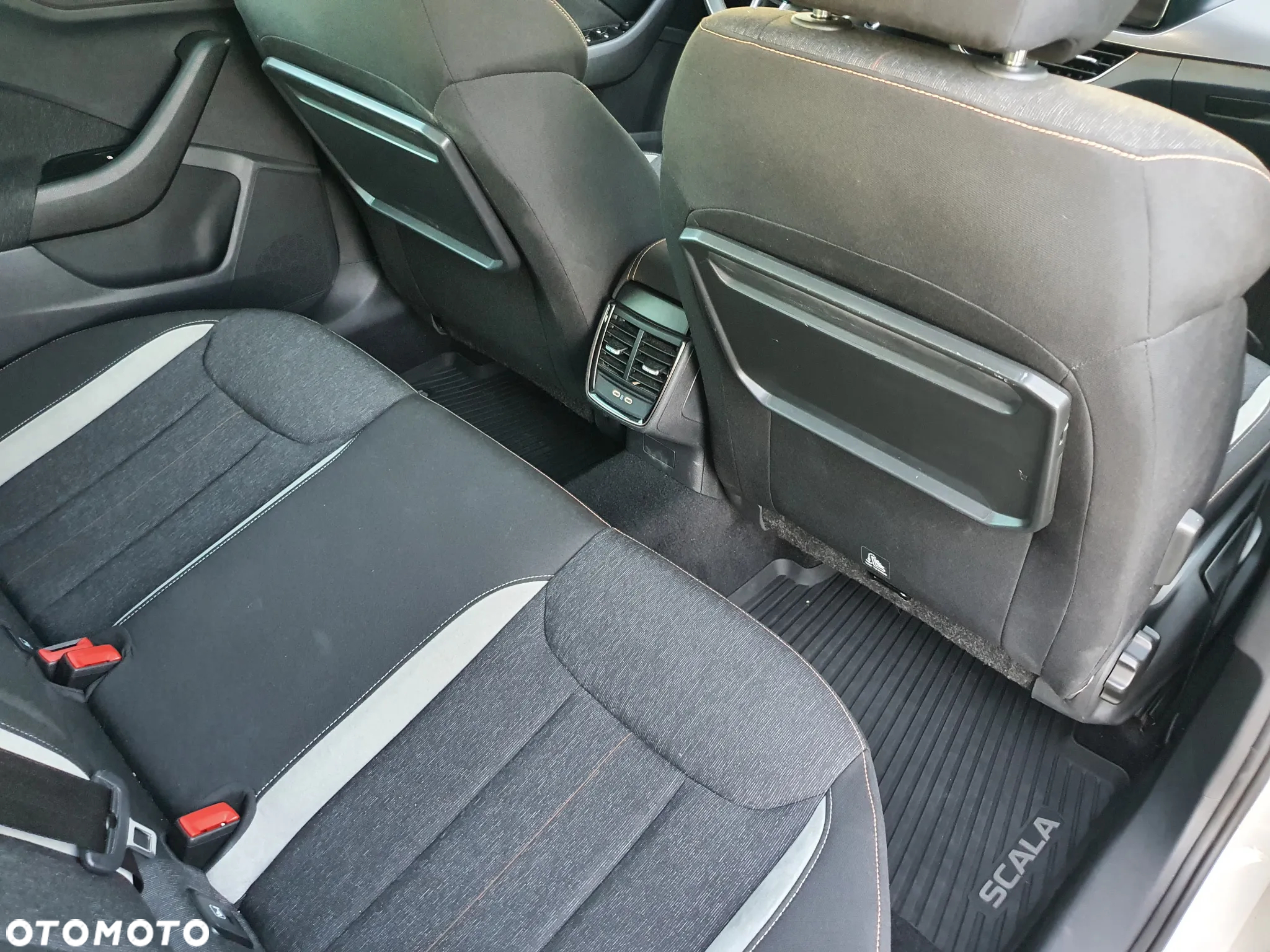 Skoda Scala 1.5 TSI Ambition DSG - 13