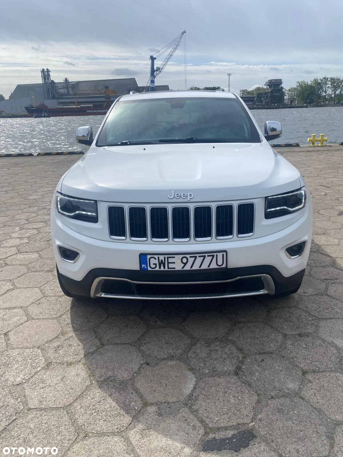 Jeep Grand Cherokee 5.7 V8 HEMI 4WD Automatik Overland