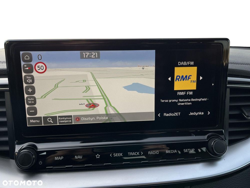 Kia Ceed - 28