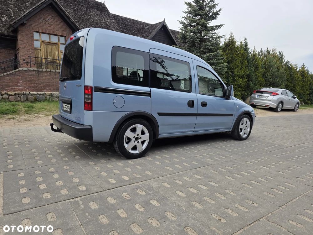 Opel Combo Tour - 10