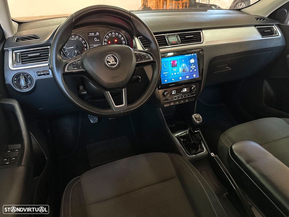 Skoda Rapid Spaceback 1.6 TDi Elegance - 15
