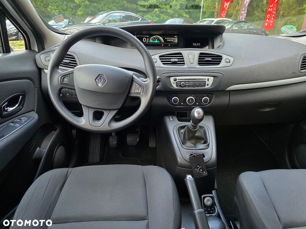 Renault Scenic - 6