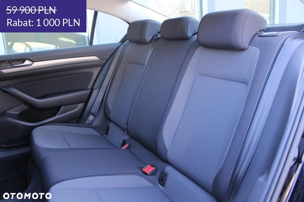 Volkswagen Passat - 12