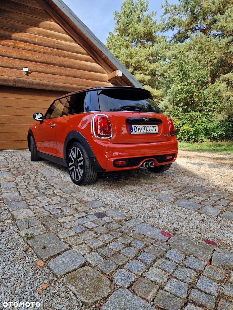 Mini Cooper S 2020 photo 2