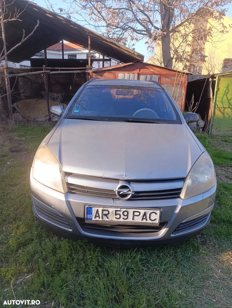 Opel Astra 1.7 CDTi Essentia - 7
