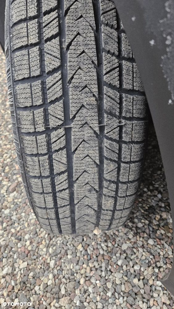 Hyundai Tucson blue 1.7 CRDi 2WD Intro Edition - 18