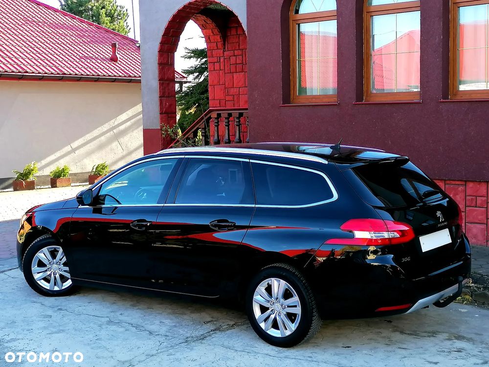 Peugeot 308 - 24