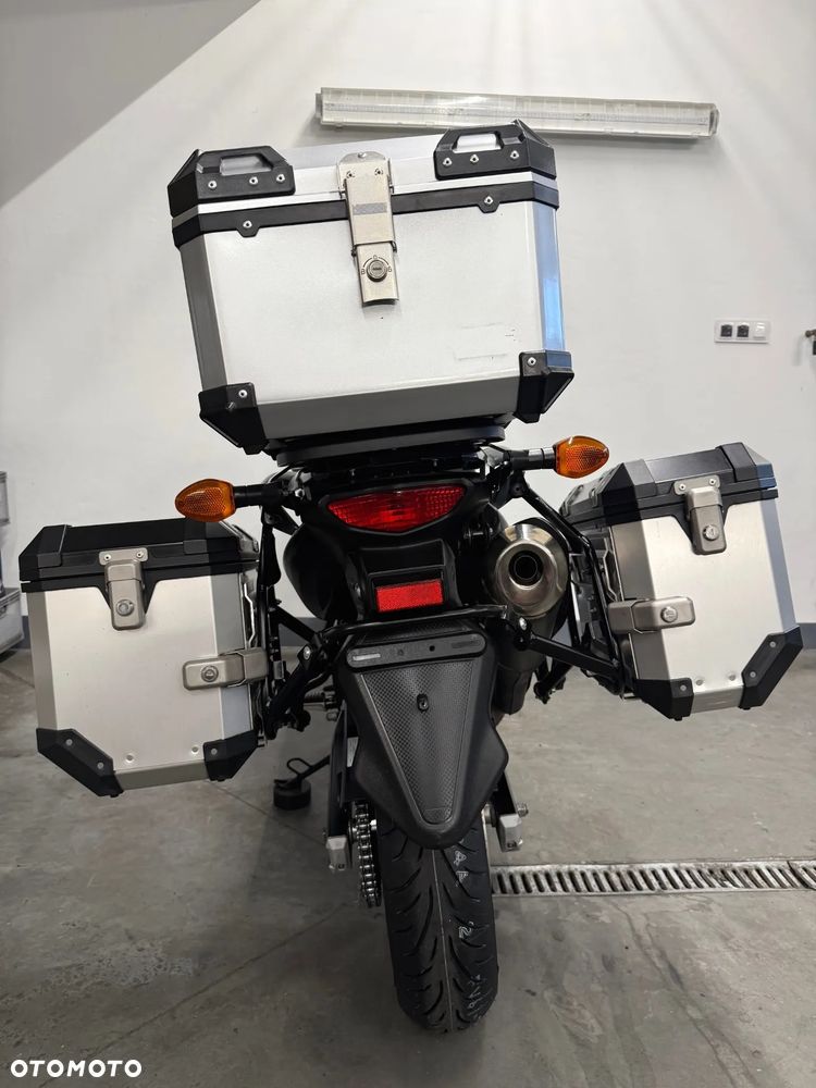 Suzuki V-STROM - 40