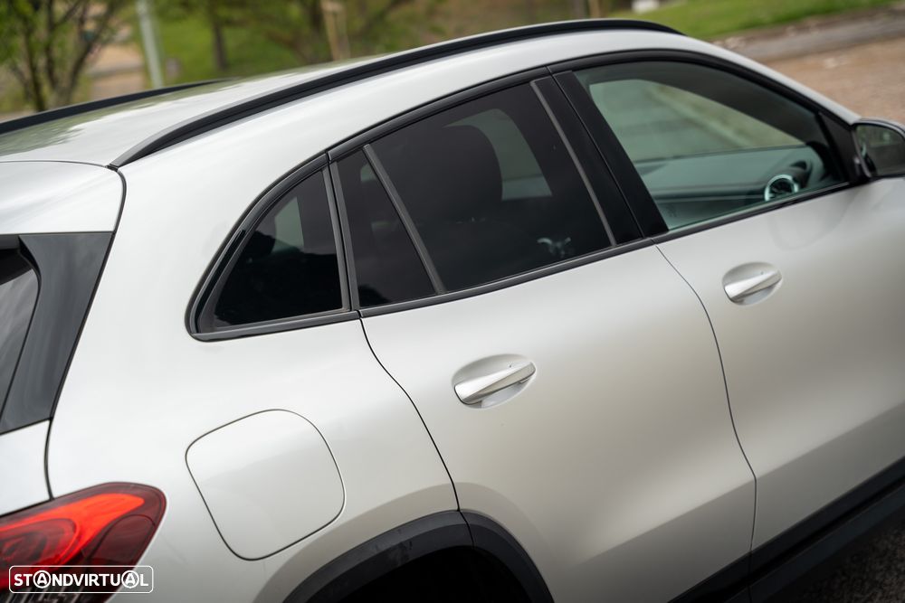 Mercedes-Benz EQA 250 - 12