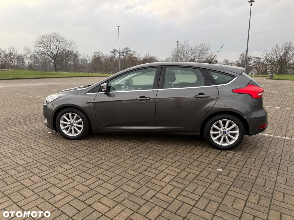 Ford Focus 1.0 EcoBoost Titanium - 8