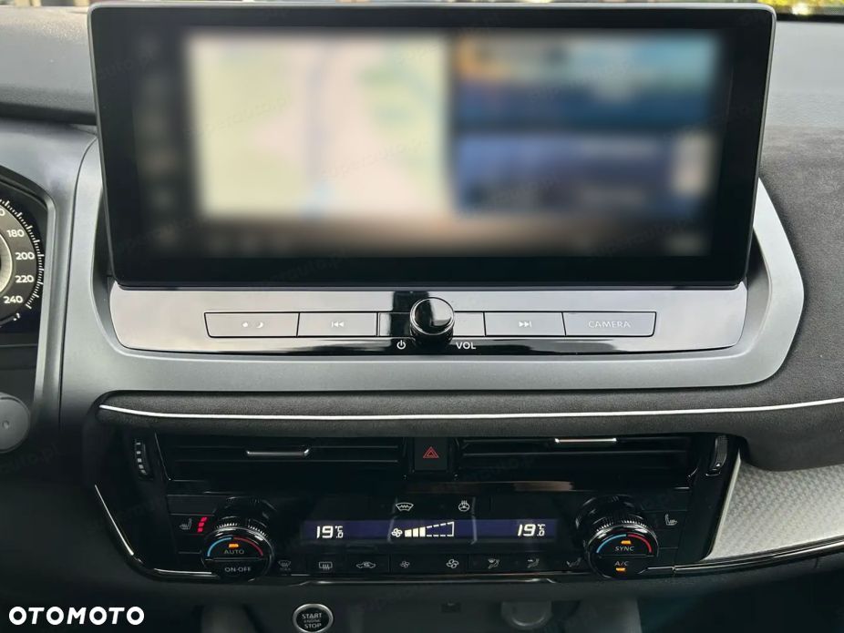 Nissan Qashqai 1.3 DIG-T MHEV N-Design Xtronic - 8