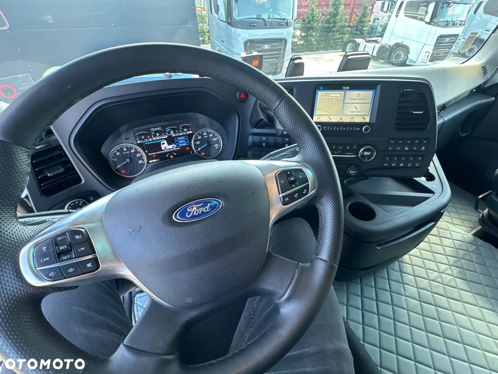 Ford F-MAX 500 - 24
