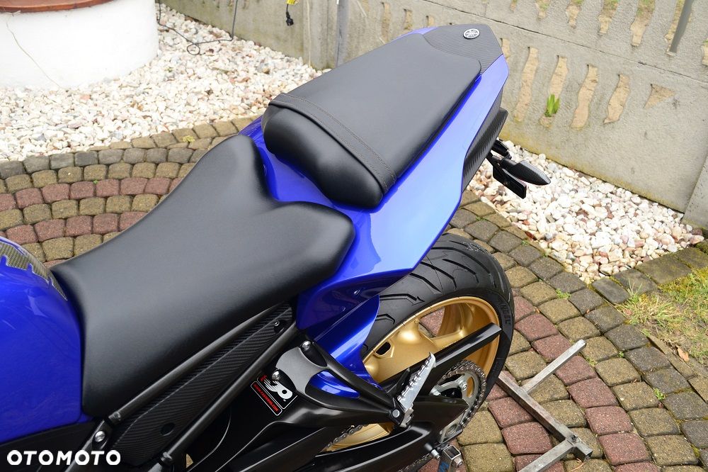 Yamaha FZ8 - 29