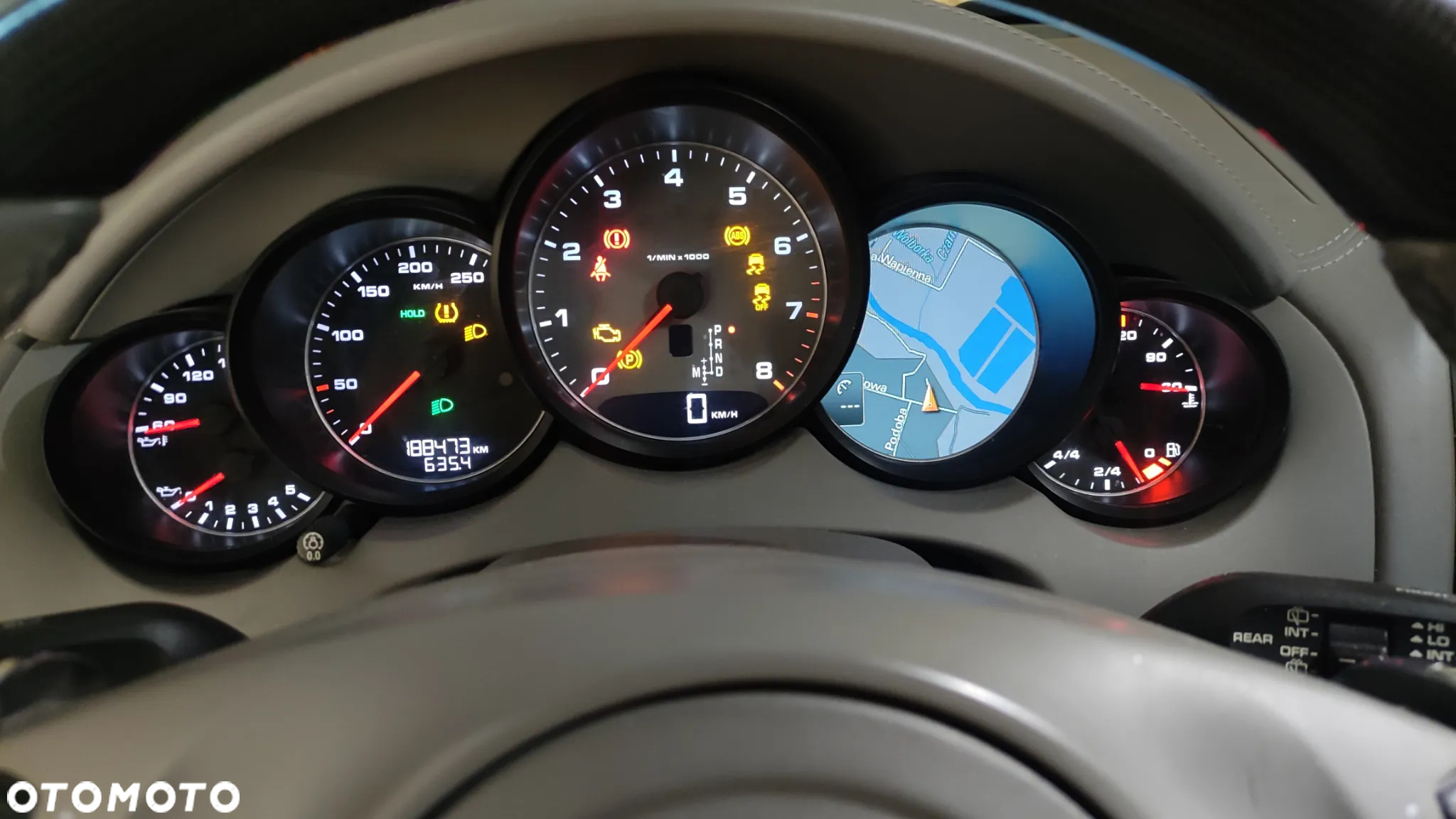 Porsche Cayenne S - 22