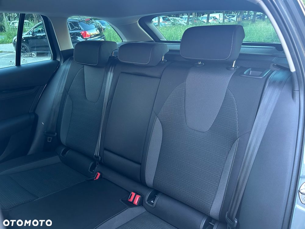 Skoda Octavia 1.5 TSI mHEV Selection DSG - 14
