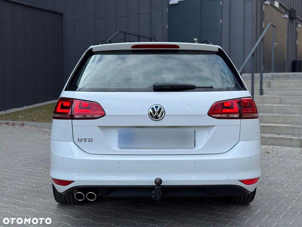 Volkswagen Golf GTD 2.0 TDI SCR DSG - 11