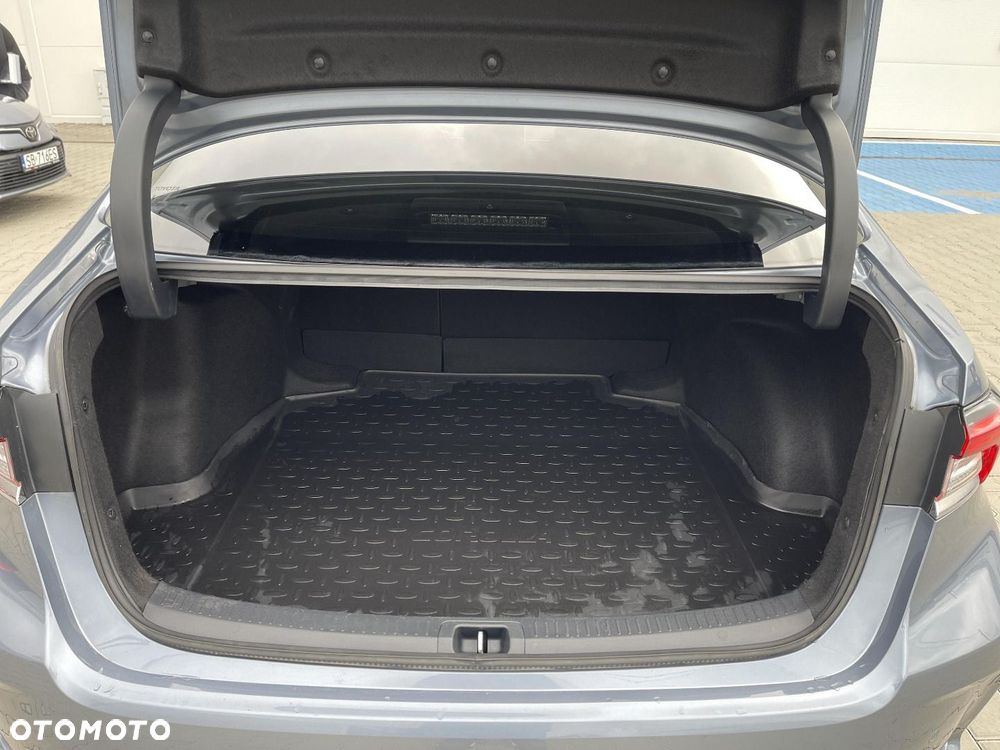 Toyota Corolla - 12