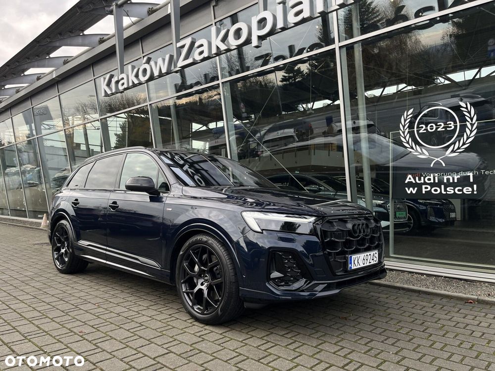 Audi Q7 - 1