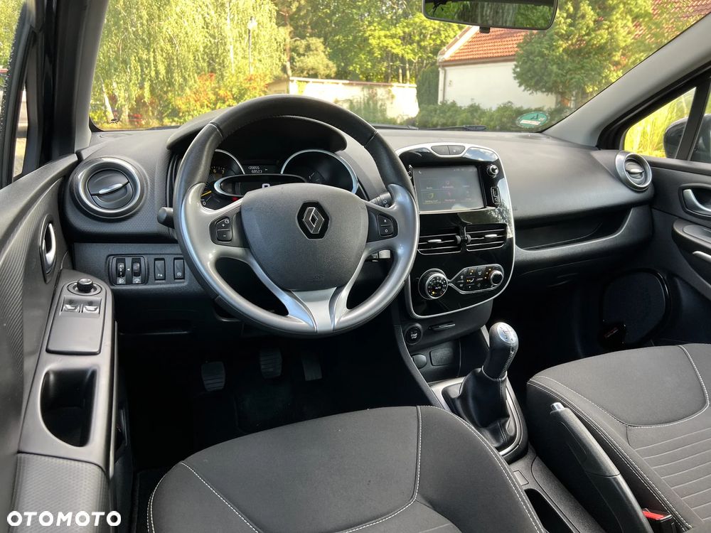 Renault Clio TCe 90 Limited - 25