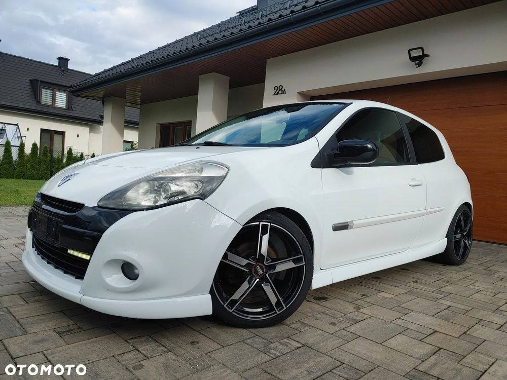 Renault Clio 1.6 16V GT - 23
