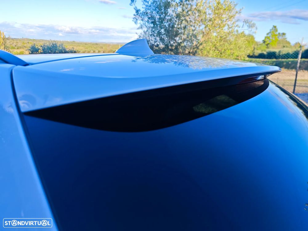 BMW 320 d Touring EfficientDynamics Line Sport - 21