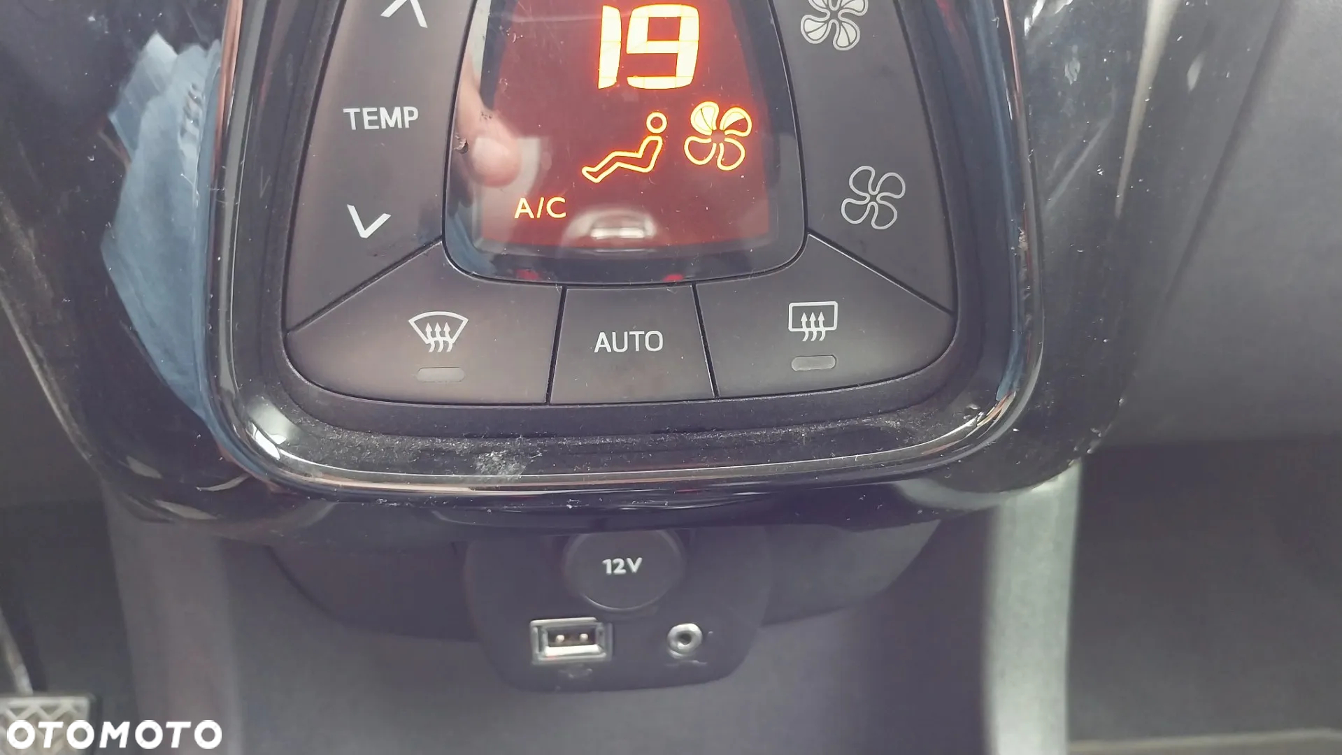 Toyota Aygo - 10