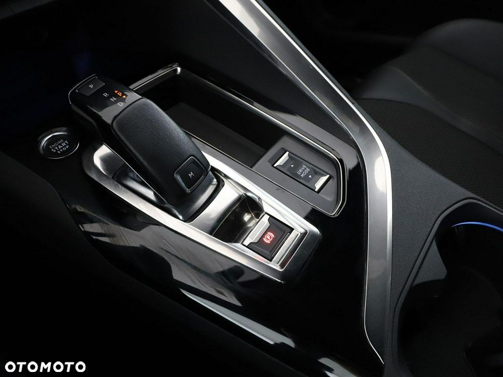 Peugeot 5008 BlueHDi 130 EAT8 GT - 31