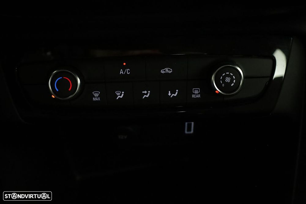 Opel Corsa 1.2 T - 11