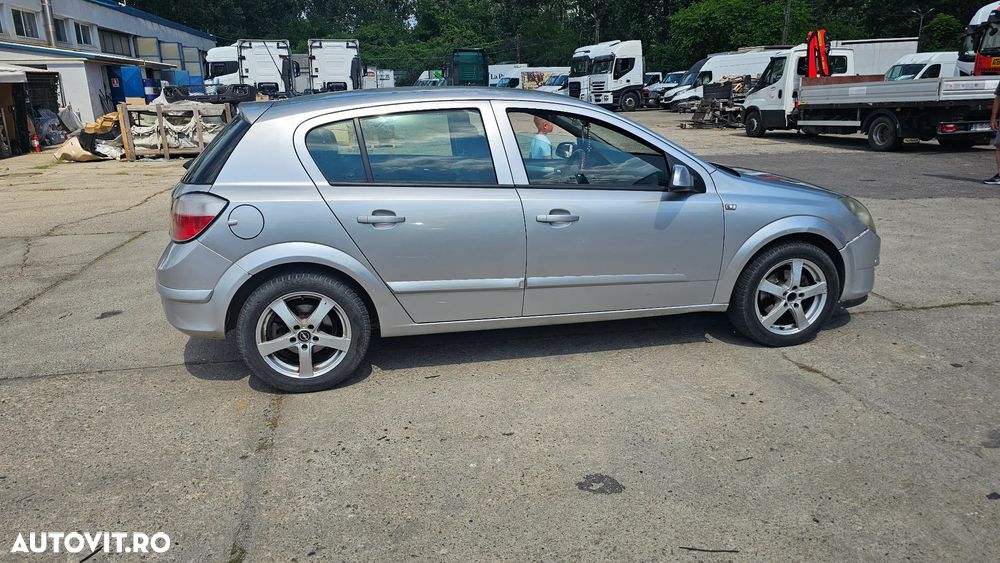 Opel Astra - 7
