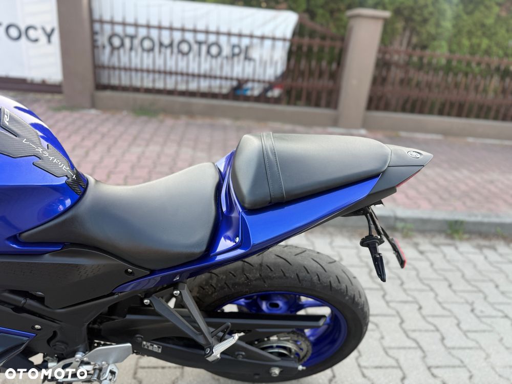 Yamaha R3 - 23