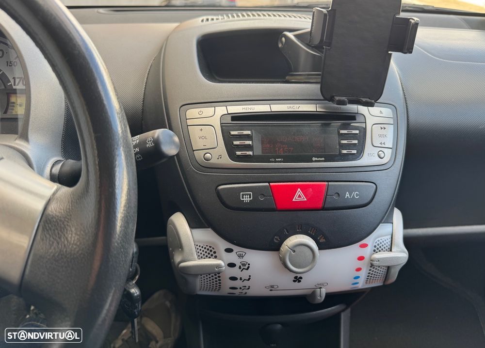 Peugeot 107 1.0 Active - 14