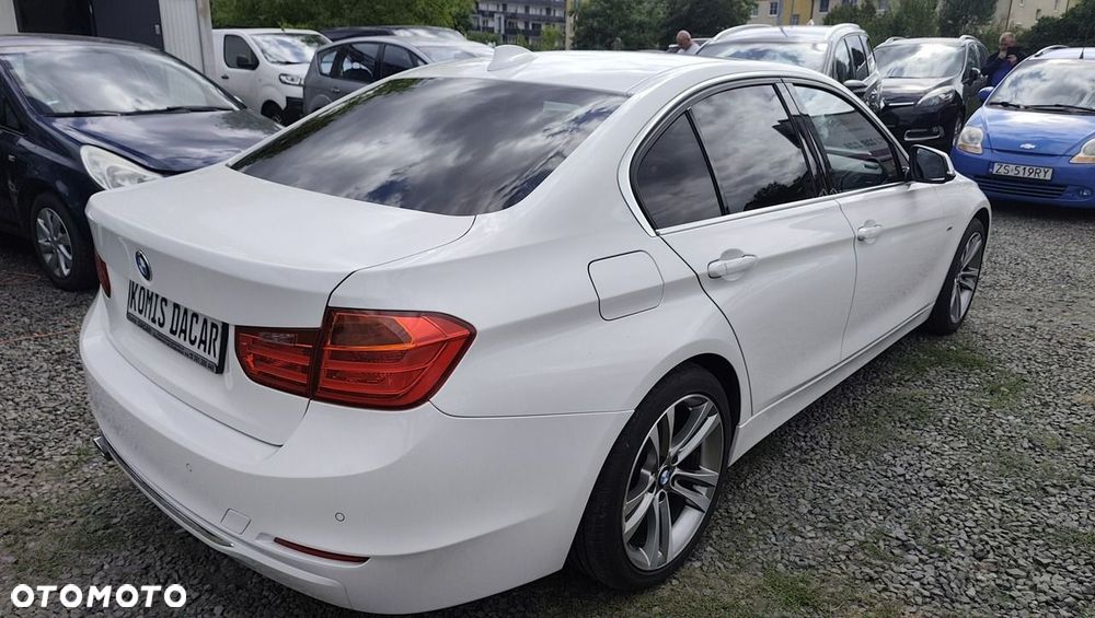 BMW Seria 3 320d Luxury Line - 3