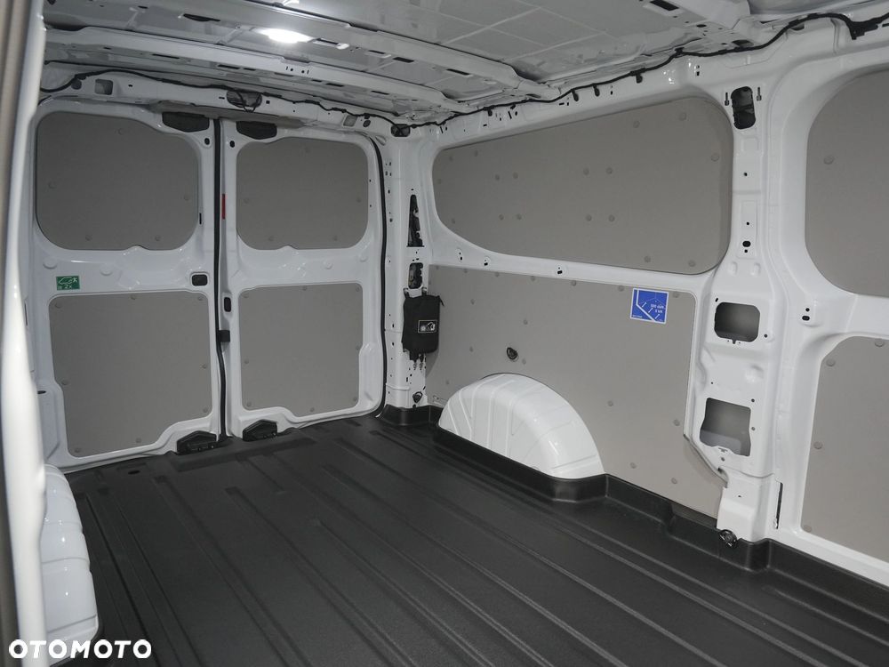 Ford Transit Custom Van L2 Trend 136KM - 23