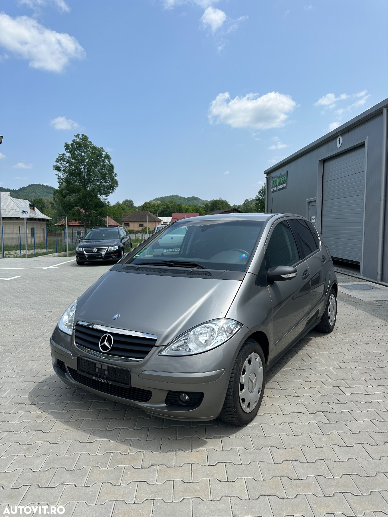Mercedes-Benz A - 2