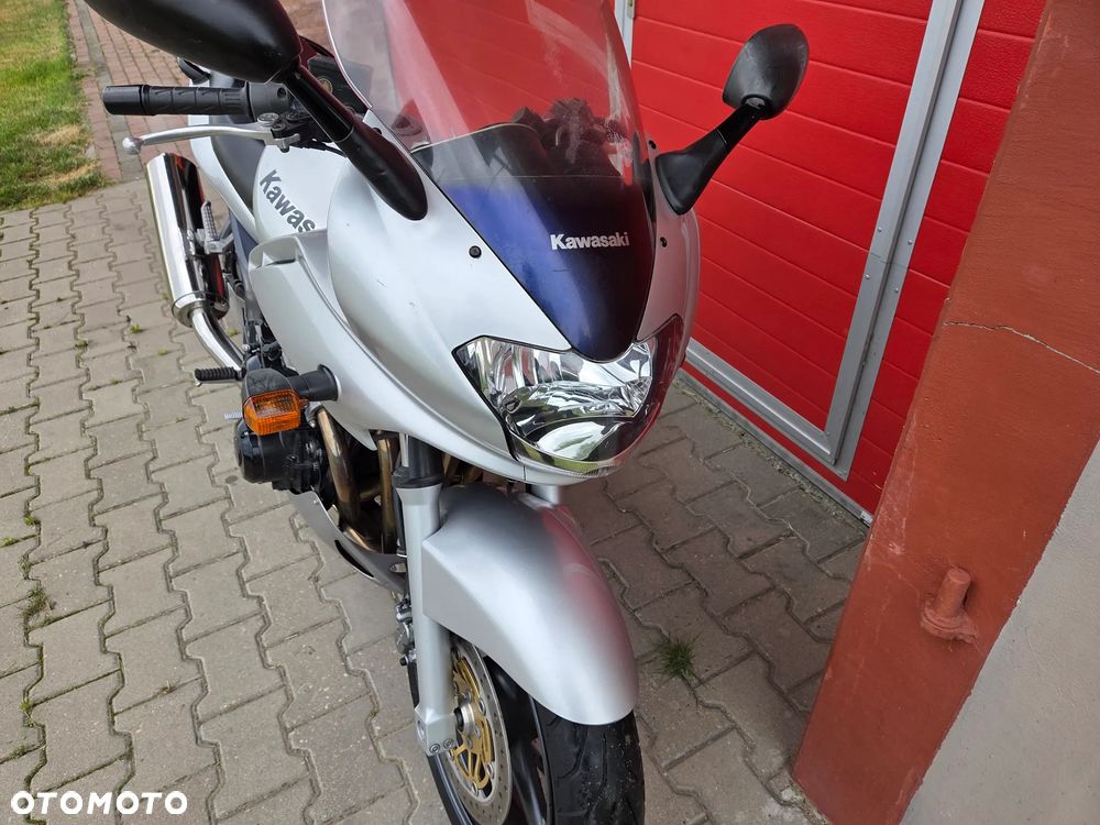 Kawasaki ZR - 18