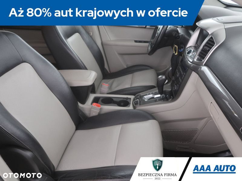 Chevrolet Captiva - 11