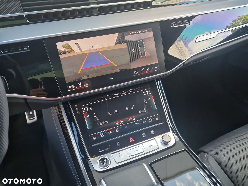 Audi A8 - 26