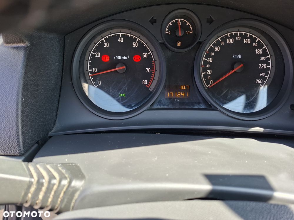Opel Astra - 19