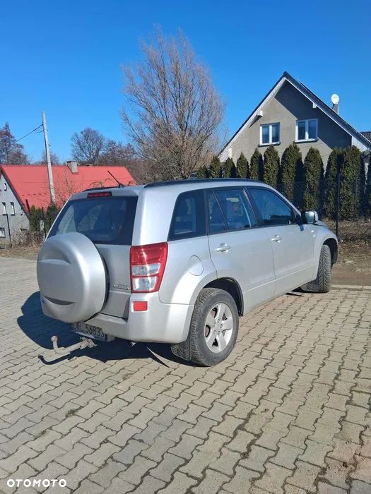 Suzuki Grand Vitara 1.9 DDiS - 4