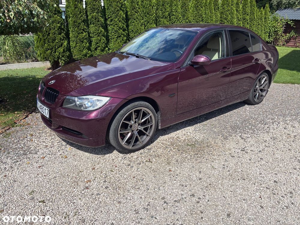 BMW Seria 3 318d - 1