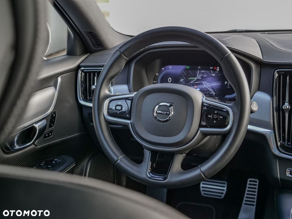 Volvo V90 - 19